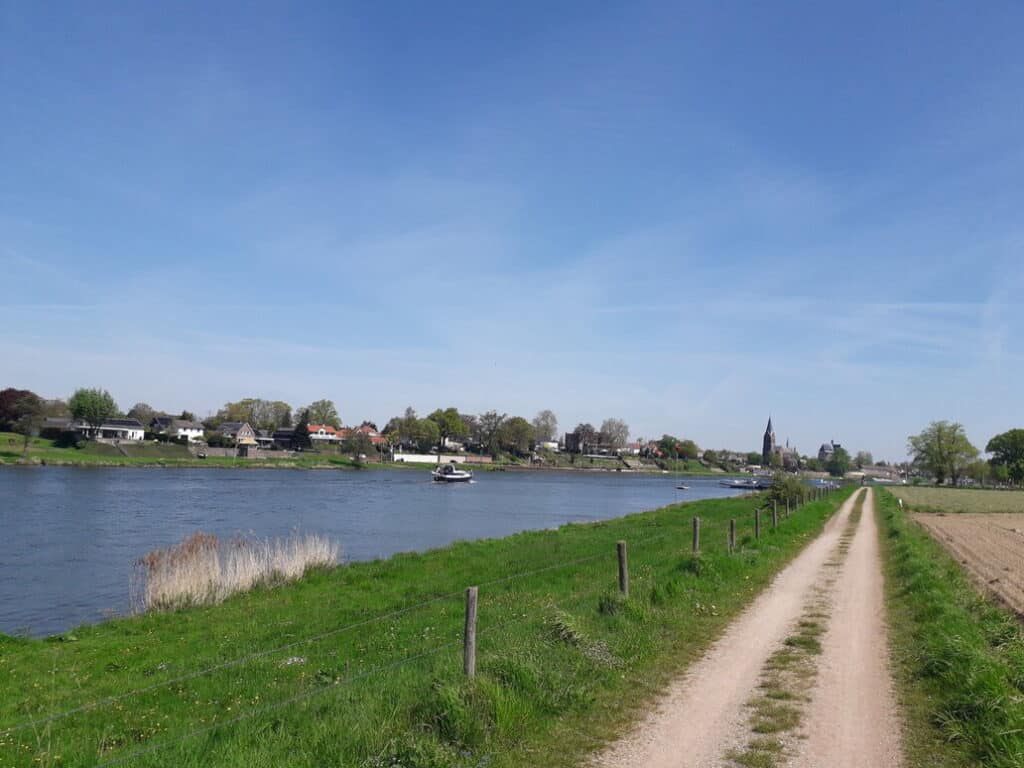 Ronde van Nederland via LF-routes